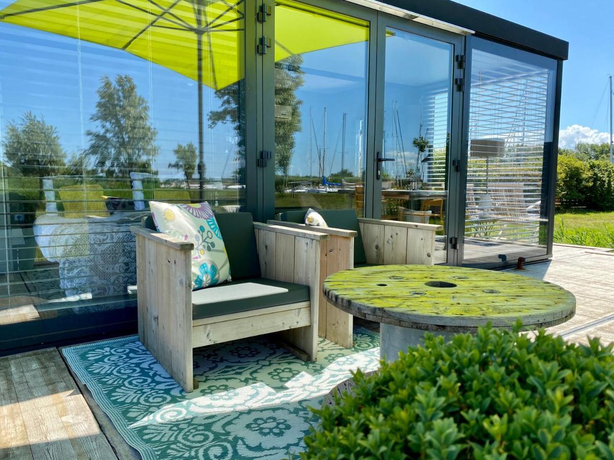 Rent To Enjoy Apartment Warns Exterior photo